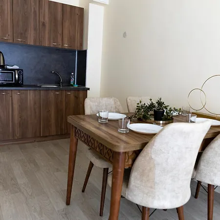 Rabi Park Ξενοδοχείο με διαμερίσματα *