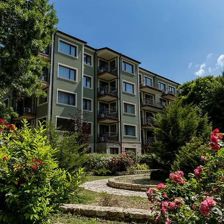 Rabi Park * Άγιος Κωνσταντίνος και Ελένη