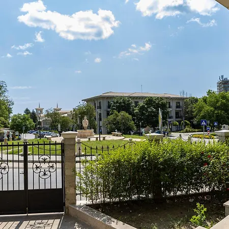 Rabi Park Ξενοδοχείο με διαμερίσματα *