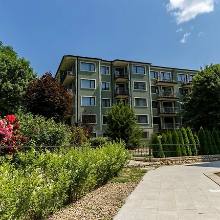 Ξενοδοχείο με διαμερίσματα Rabi Park *