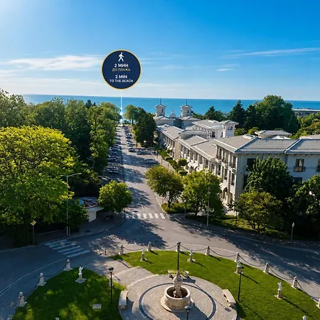 Rabi Park Apartahotel 3*