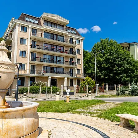 Rabi Park Apartahotel Saints Constantine and Helena