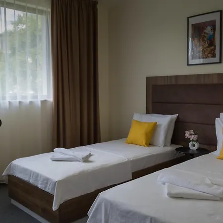 Apartahotel Rabi Park