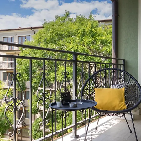 Apartahotel Rabi Park