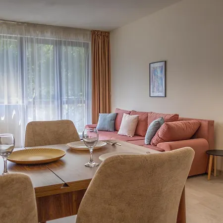 Rabi Park Apartahotel 3*