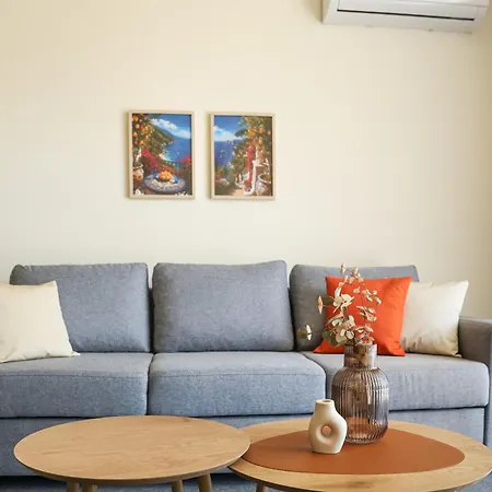 Apartahotel Rabi Park Saints Constantine and Helena