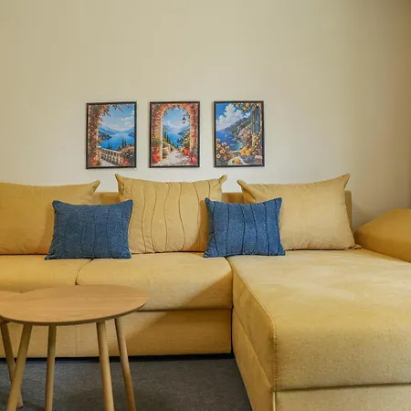 Aparthotel Rabi Park Saints Constantine and Helena