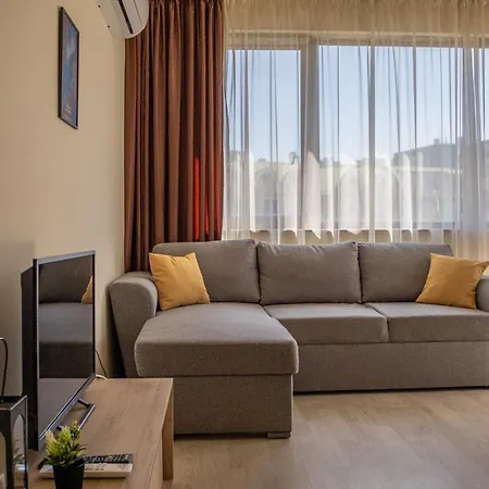 Aparthotel Rabi Park 3*