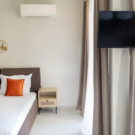 Aparthotel Rabi Park 3*